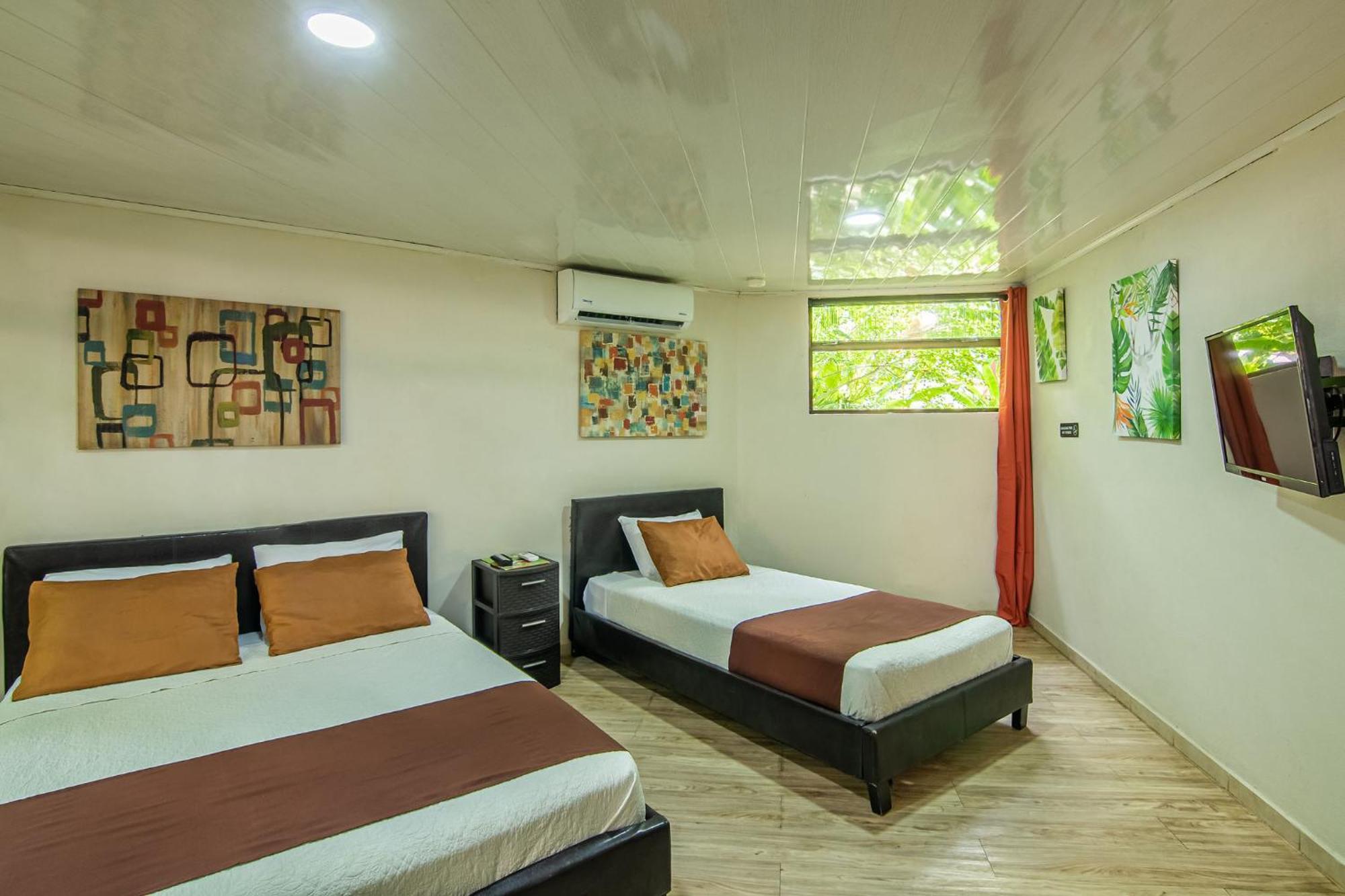 Jaco Lodge Quiet Place (Adults Only) Exteriör bild